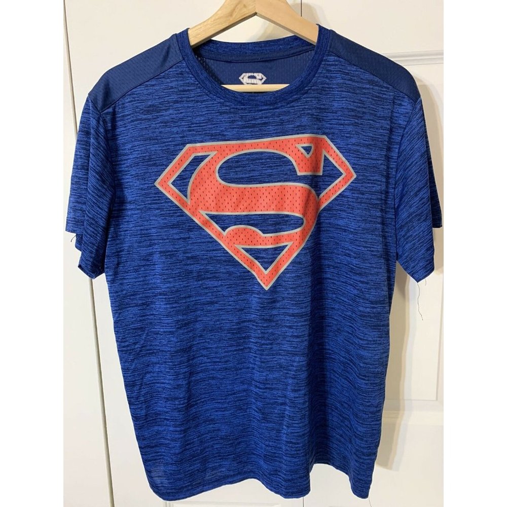 Superman Blue Red T-shirt Short Sleeve‎ Sz M Polyester